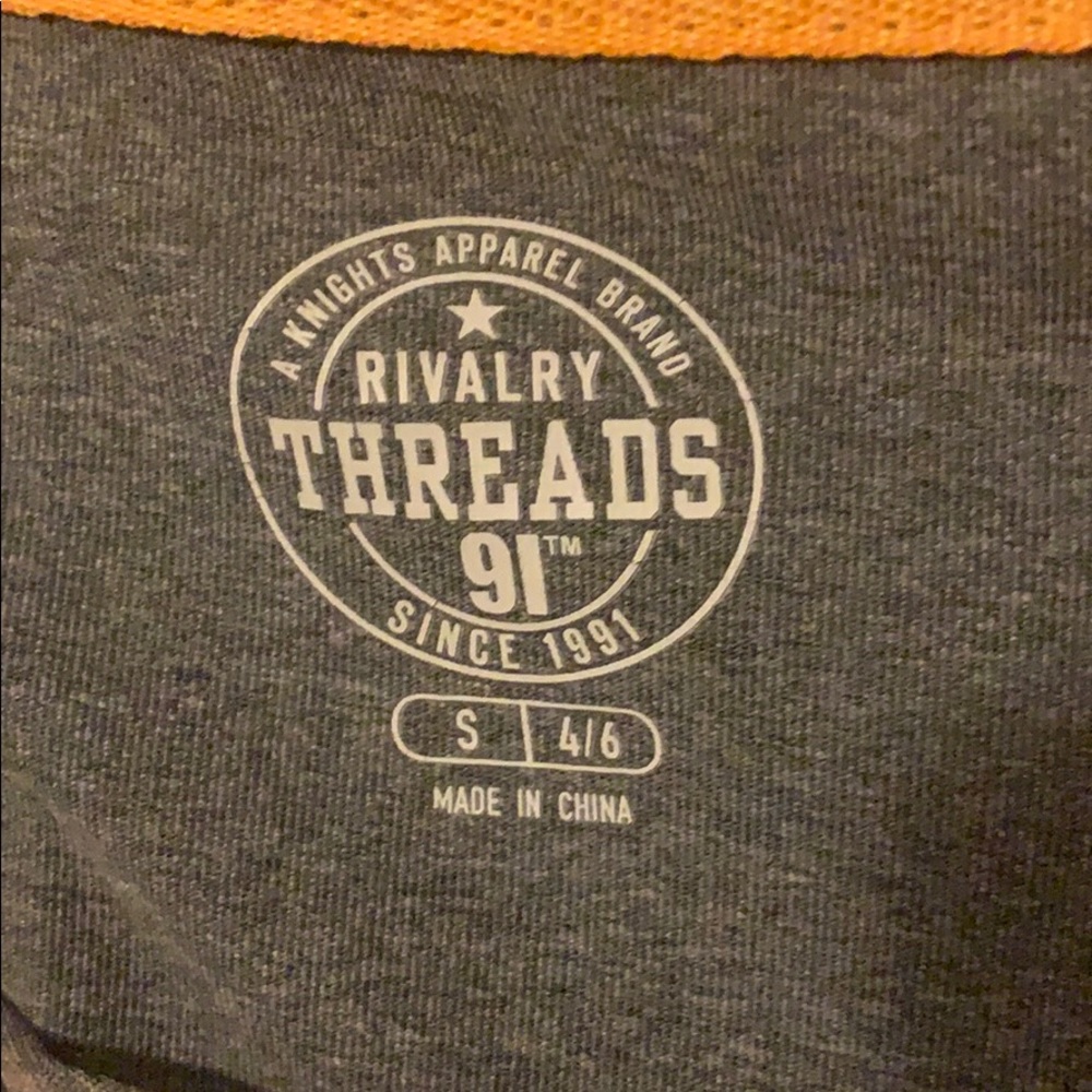 Iowa Hawkeye pullover - Picture 3 of 3